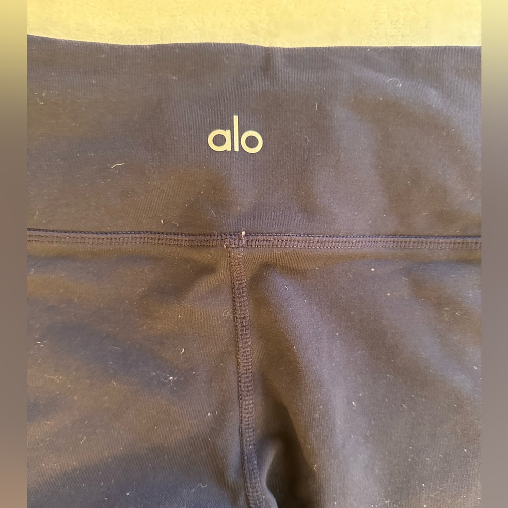 ALO Yoga navy moto Leggings. Small - Picture 7 of 7
